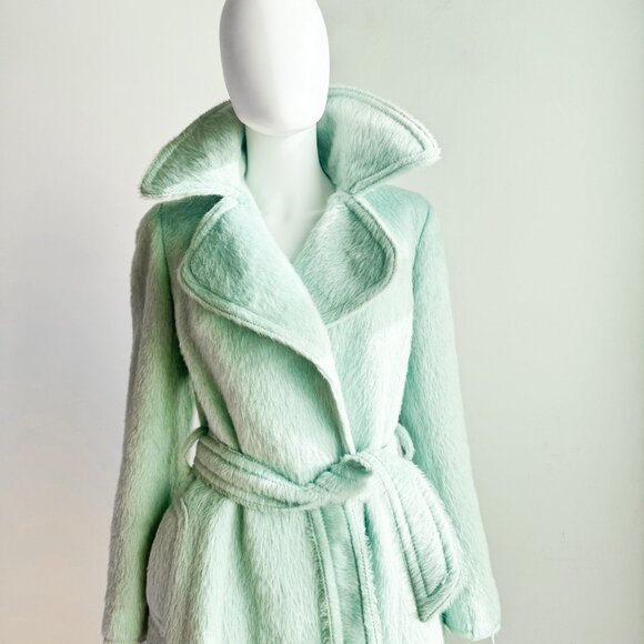 Vintage Wilsons Pastel Blue Mohair Belted Coat S/M - Picture 3 of 9